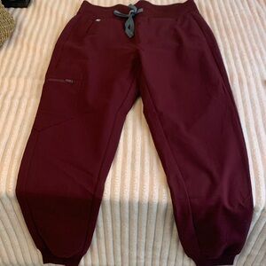 Fig scrubs in burgundy bottom small top small